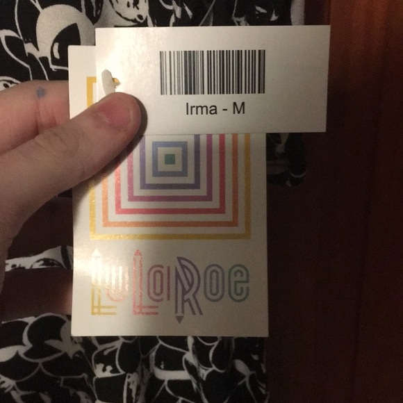 Lula Roe Irma - Picture 3 of 3